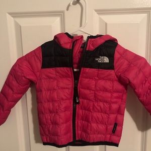 Toddler NorthFace Thermoball Hoodie 2T